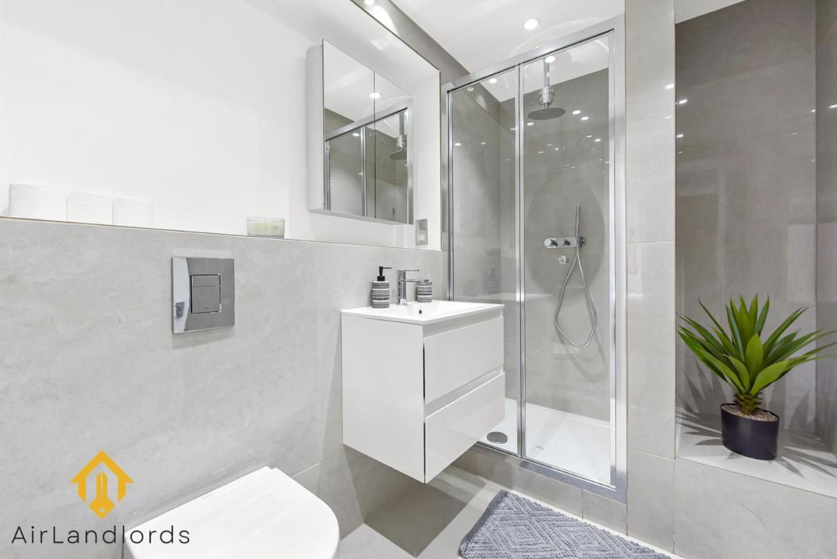 Exclusive 2 Bedroom Flat Near Buckingham Palace 伦敦 外观 照片